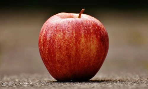 Apple Apple